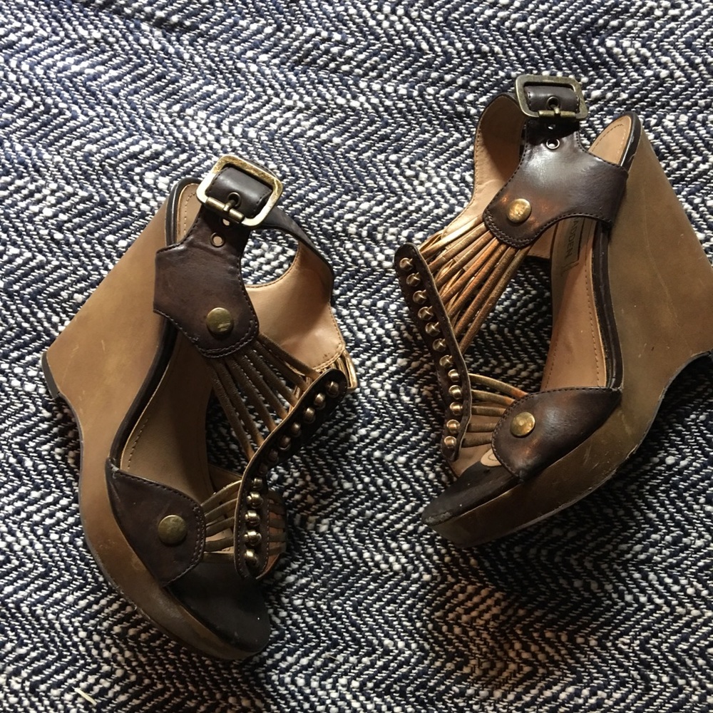 Steve Madden Wedges
